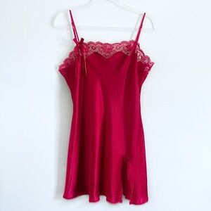 Victoria's Secret Angels Y2K Red Scarlet Lace Chemise Size Large